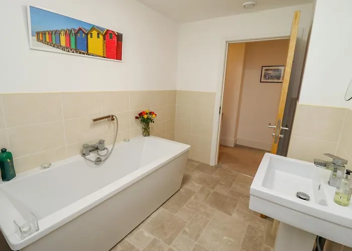 Above & Beyond Appartement *